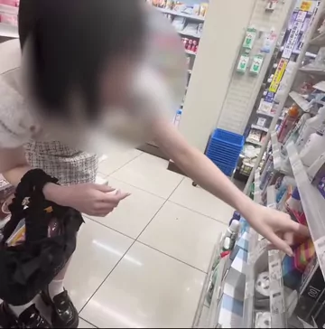 渋谷くん 【本編顔出し】　学生時代にレスリング部だったデカ尻エースちゃんの杭打ち騎乗位がやばすぎて一晩中ハメまくった シーン1（4:18）