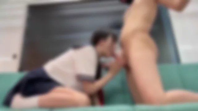 白豚 電車の中で爆乳美女に我慢ができず禁断の即ハメ中出しセックスをしました。 シーン10（15:50）
