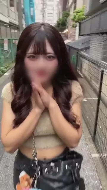 ヱロ動画【買取】ってイイですか？ 【本編完全顔出し】No.39 23歳ネイリストさん、弟の友達をハメてしまう。 シーン1（1:43）