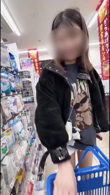 渋谷くん 【本編顔出し】最近は全然男と遊んでない美乳介護士のセフレと遊んできた シーン2（11:03）