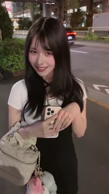 ヱロ動画【買取】ってイイですか？ 【本編完全顔出し】No.25 Gカップ歯科衛生士ちゃんのハメ撮りをゲットしました。 シーン1（1:47）