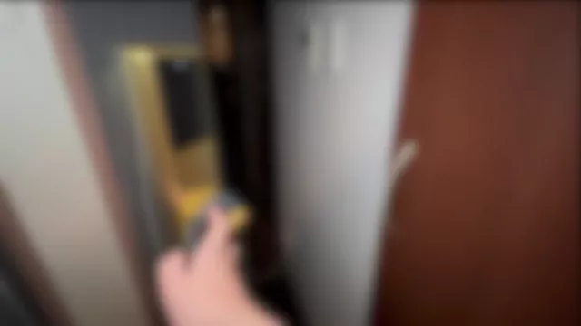 【巨乳　主観動画】じじのハメ撮り日記 Eカップ変態人妻さんから怪しいお誘いDMをもらったので、要望通りにホテルの部屋に勝手に入りオナホ扱いして中出しして帰ってきました シーン10（12:51）