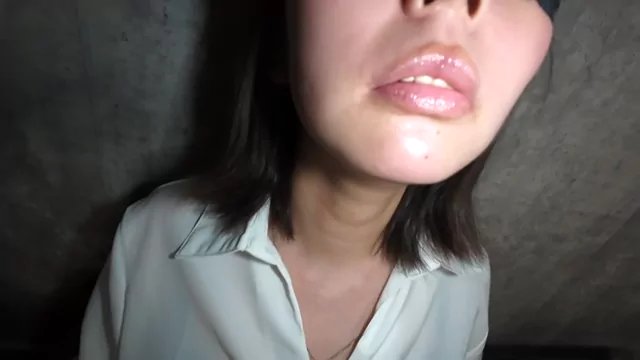 🔥寝取られスワップ貸し出しサークル🔥👿シークレットSecret👿 友達の奥さん翔子さん初めての貸出プレイ　石川〇〇選手に似てる綺麗な顔立ちをした奥様が洗ってない汗ばんだチ○ポを即尺　ヤリ部屋でも狭いおま○こへズボズボ挿入　お掃除フェラあり シーン10（39:02）
