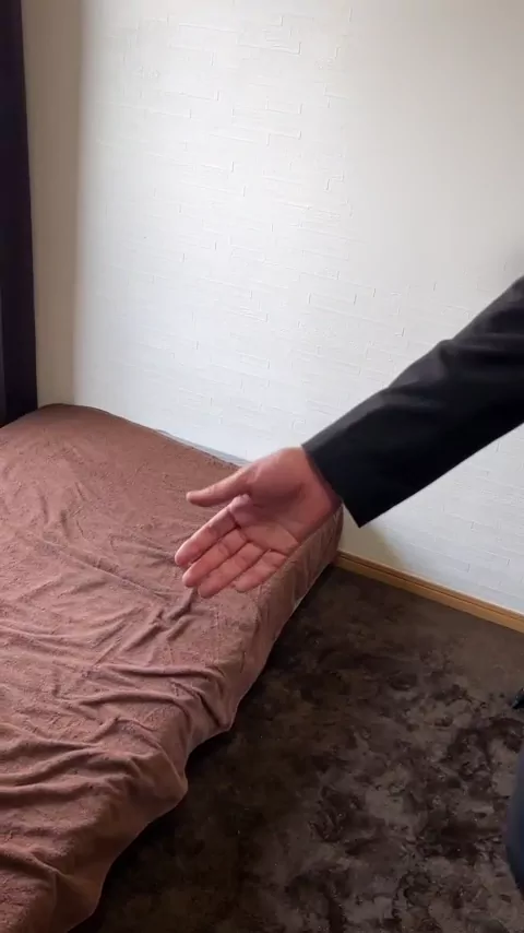🔥寝取られスワップ貸し出しサークル🔥👿シークレットSecret👿 旦那さん公認でサークルへ加入してくれた優花さん。旦那さんとサークルメンバーと寝取られ部屋へ来てくれました。 シーン15（5:23）