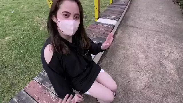 ひろき｜本物人妻さん,彼氏持ちNTR日記 (NTR_Woman) [フル動画]【危険日ゴム外し/潮吹き15連】セックスレスで疼くマンコ手マンで速攻イキ潮しちゃう!! 人妻さんがイッてる隙に...ゴム外して大量中出し!? 帰る寸前にも欲情してしまい、玄関で2回戦開始 シーン11（25:53）