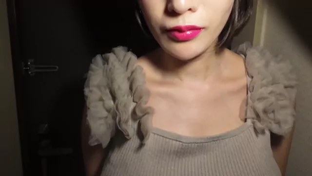 🔥寝取られスワップ貸し出しサークル🔥👿シークレットSecret👿 Fカップセレブ妻　涼子さん36歳 旦那さんが出張で不在時に寝取られ部屋で 即尺　クチマンコへ入れ放題　ハメ放題 シーン10（25:34）