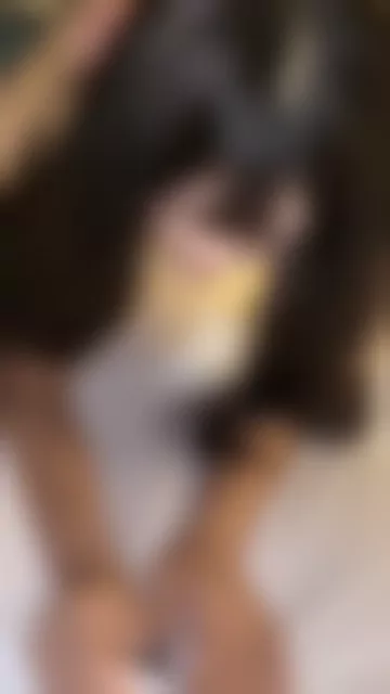 幸せの絶頂から【新婚寝取り屋】 【本編完全顔出し】22歳元ネイリストの新婚若妻さんから、「旦那に性病をうつされてからレス、あいつがどっかで遊んでるんなら私もイケメンとセックスしたいです。」と連絡を受け、無許可生中出し。 シーン10（43:39）