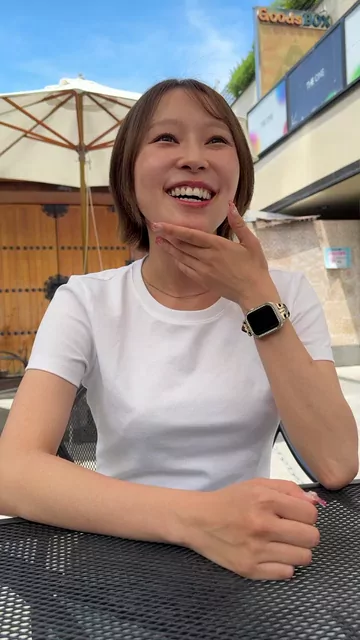 幸せの絶頂から【新婚寝取り屋】 【本編完全顔出し】31歳結婚5年目の栄養士さんから「この前のセックスが忘れられなくて...」と連絡を受け、生中出し。 シーン11（47:15）