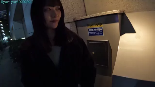 ユーリ 【顔出し】関東の上の方から片道2時間かけて会いに来てくれる経験人数1人の清楚系スレンダー美少女ちゃん。 シーン6（35:43）
