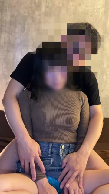 🔥寝取られスワップ貸し出しサークル🔥👿シークレットSecret👿 臨場感あふれるスマホ縦動画Ver シーン1（1:32）