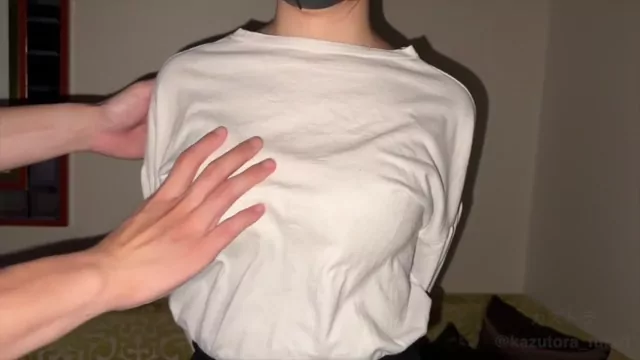カズトラ🐯あそびにん 【マスク顔出し】あのちゃん似Eカップフェラ好きな変態女子と密会オフパコ。22歳女子大生の美乳美ボディを堪能してきました シーン8（23:41）