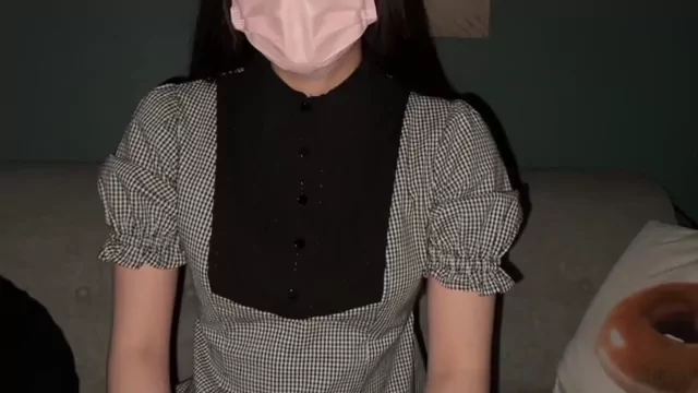 カズトラ🐯あそびにん 【マスク顔出し】腹筋バキバキで大人しい女子大生「かぐらちゃん」と中出しオフパコ。 シーン14（40:17）