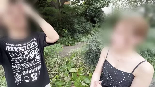 つばさ❗️【メス親と彼女と素人女】 【童貞を逆ナンパ】女友達と3回戦して枯れ果てたけど、性欲ヤバ女友達はまだ足りない様子。そこで女友達と童貞探して筆下ろしする企画思いついちゃいました シーン11（56:46）