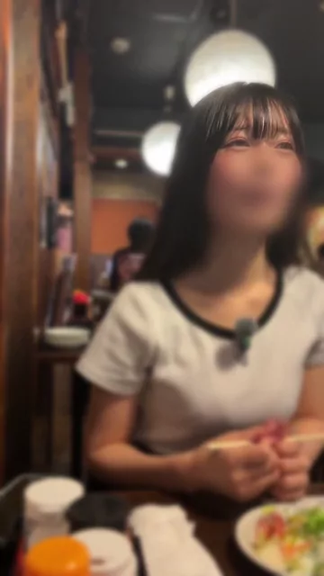 幸せの絶頂から【新婚寝取り屋】 【本編完全顔出し】31歳都内有名レストラン勤務の女性から、「かれこれ1年くらいレスです。シェフの旦那が夜の料理をしてくれなくなりました。」と連絡を受け、無許可中出し。 シーン4（14:30）