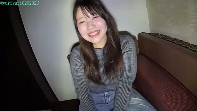 ユーリ 【顔出し】エッチ大好きな保育の先生と中出しハメ撮り。 シーン8（30:05）