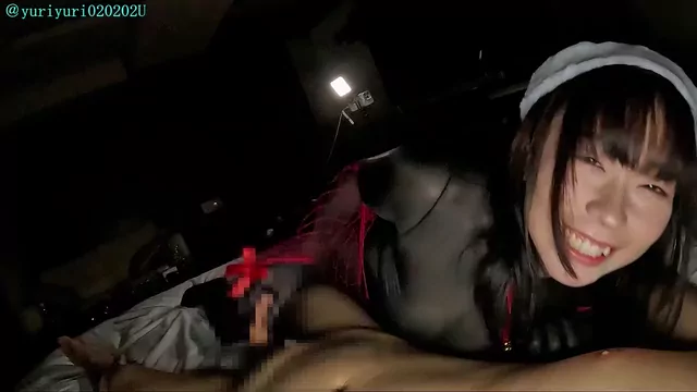 ユーリ 【顔出し】淫乱サンタのもちださんにいっぱい搾り取られたので仕返しにもう無理って言われてもやめないくらいいっぱいイかせて返り討ちにしました。 シーン3（7:47）