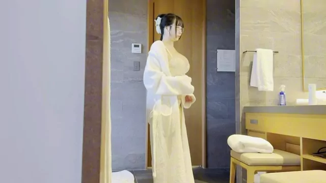白豚 早朝寝起きにすっぴんで中出しHした時の動画です… シーン5（9:51）