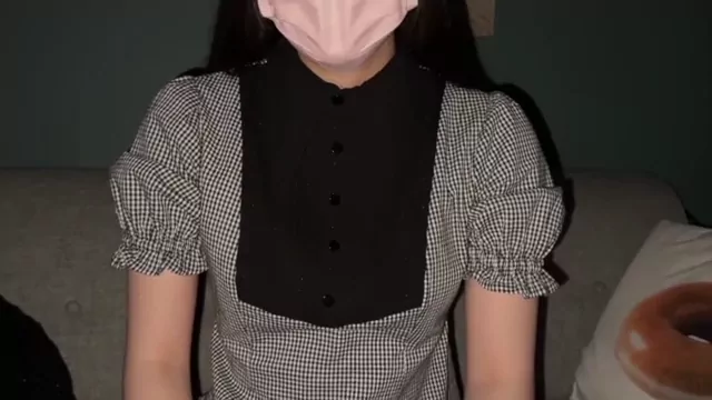 カズトラ🐯あそびにん 【マスク顔出し】腹筋バキバキで大人しい女子大生「かぐらちゃん」と中出しオフパコ。 シーン13（37:18）