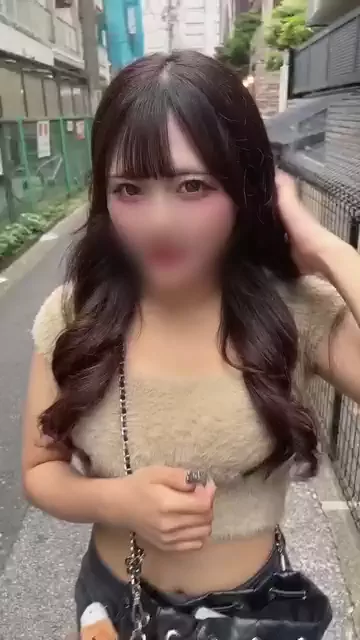 ヱロ動画【買取】ってイイですか？ 【本編完全顔出し】No.39 23歳ネイリストさん、弟の友達をハメてしまう。 シーン2（5:09）