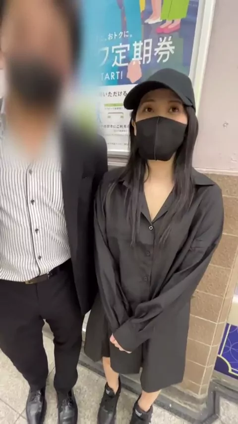 🔥寝取られスワップ貸し出しサークル🔥👿シークレットSecret👿 旦那さん公認でサークルへ加入してくれた優花さん。旦那さんとサークルメンバーと寝取られ部屋へ来てくれました。 シーン9（3:09）