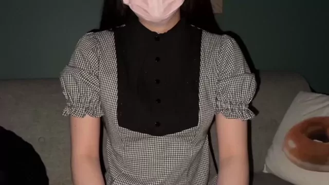 カズトラ🐯あそびにん 【マスク顔出し】腹筋バキバキで大人しい女子大生「かぐらちゃん」と中出しオフパコ。 シーン10（28:21）