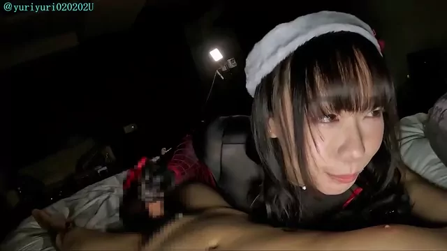 ユーリ 【顔出し】淫乱サンタのもちださんにいっぱい搾り取られたので仕返しにもう無理って言われてもやめないくらいいっぱいイかせて返り討ちにしました。 シーン5（14:01）