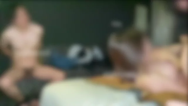 【巨乳　主観動画】じじのハメ撮り日記 イケメン彼氏をソファに縛り付けてHカップの可愛い彼女を目の前で寝取りました シーン2（6:33）
